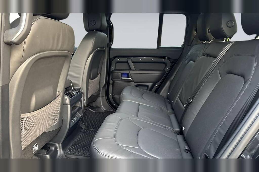 Land Rover Defender 110 3.0 D350 X-dynamic Hse 110 VN75FAM Black #4