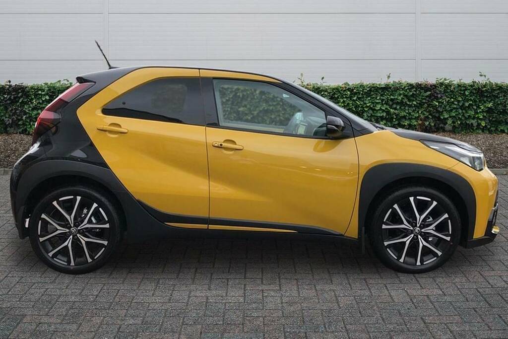 Toyota Aygo X 1.5 Hybrid Gr Sport Cvt VN75AYL #4
