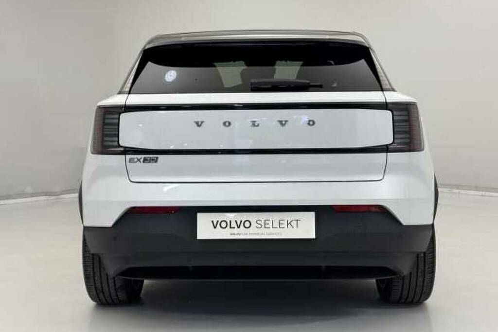 Volvo EX30 315Kw Twin Motor Performance Ultra 69Kwh White #5