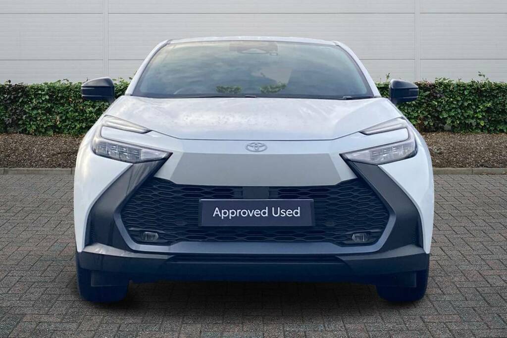 Toyota C-Hr 1.8 Hybrid Design Cvt WN75UHS White #3