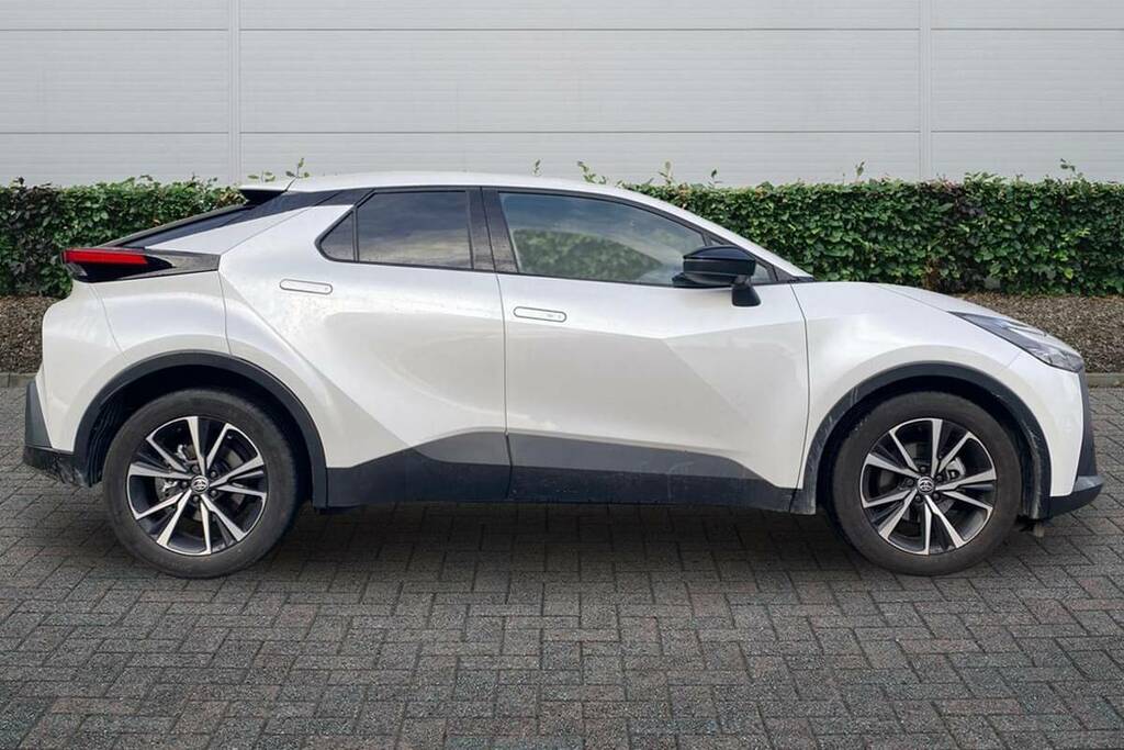 Toyota C-Hr 1.8 Hybrid Design Cvt WN75UHS White #5