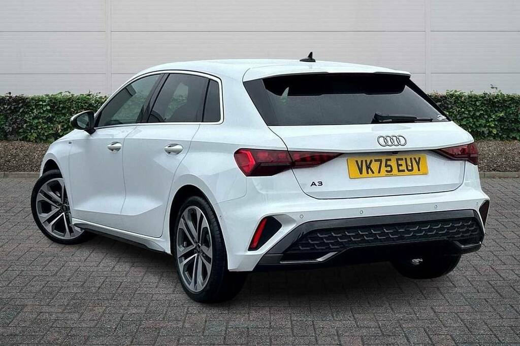 Audi A3 1.5 Tfsi 150 S Line S Tronic VK75EUY White #3