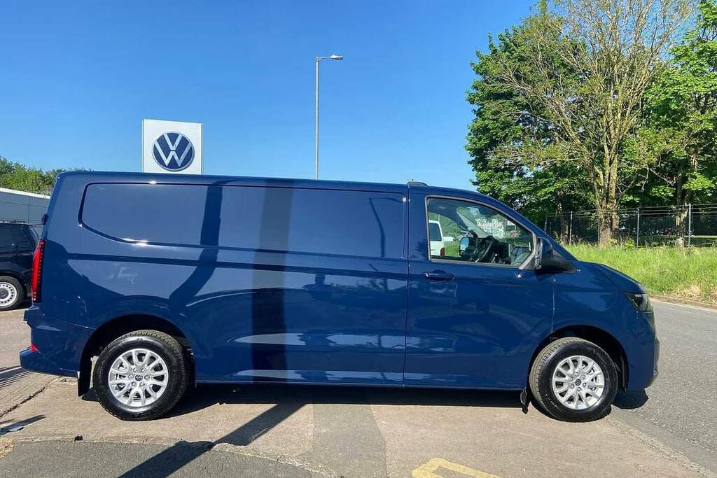 Volkswagen E-Transporter 100Kw 65Kwh Commerce Pro Van VK25TGY Blue #3