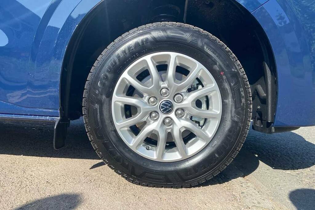 Volkswagen E-Transporter 100Kw 65Kwh Commerce Pro Van VK25TGY Blue #4