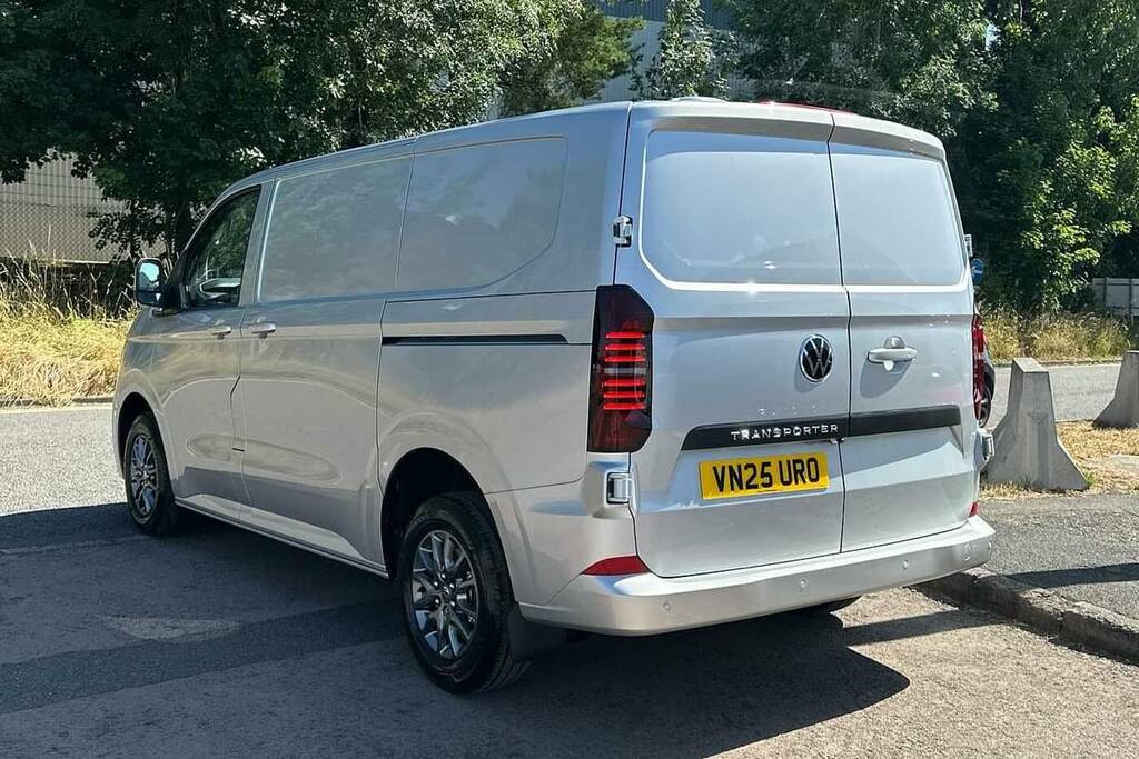 Volkswagen Transporter 2.0 Tdi 150 Commerce Pro Van VN25URO Grey #2