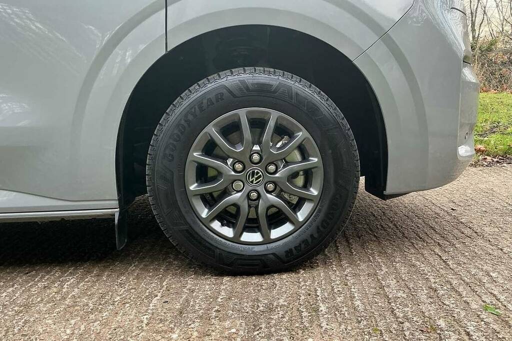 Volkswagen E-Transporter 160Kw 65Kwh Commerce Pro Van BD75SOE Grey #5
