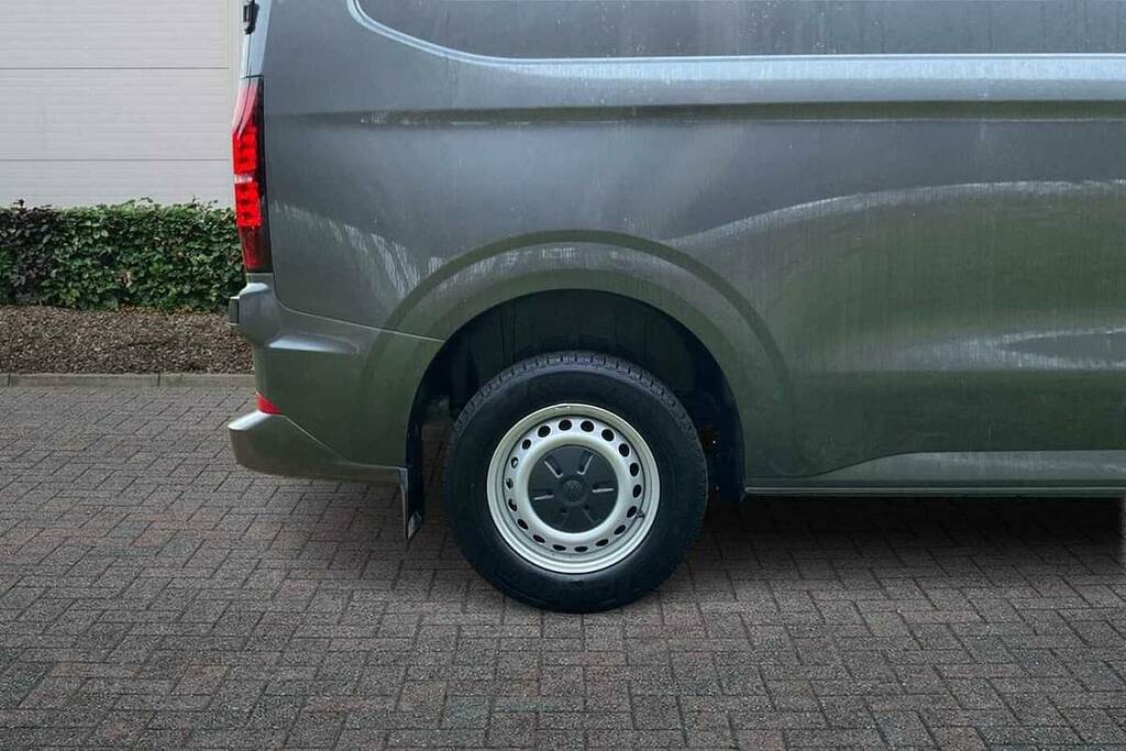 Volkswagen E-Transporter 100Kw 65Kwh Commerce Plus Van Grey #4