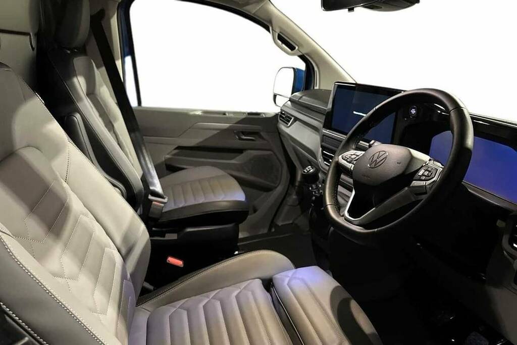 Volkswagen Transporter 2.0 Tdi 150 Commerce Pro Van VN75TVK Blue #6