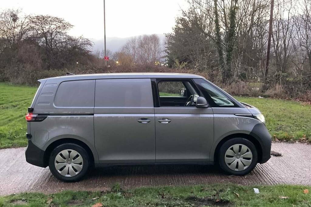 Volkswagen ID.Buzz 210Kw Commerce 79Kwh Silver #3