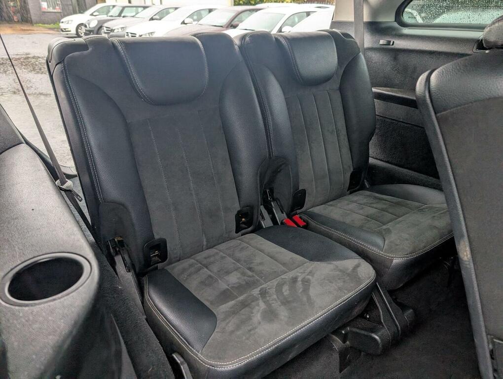 Mercedes-Benz R Class Mpv Black #26