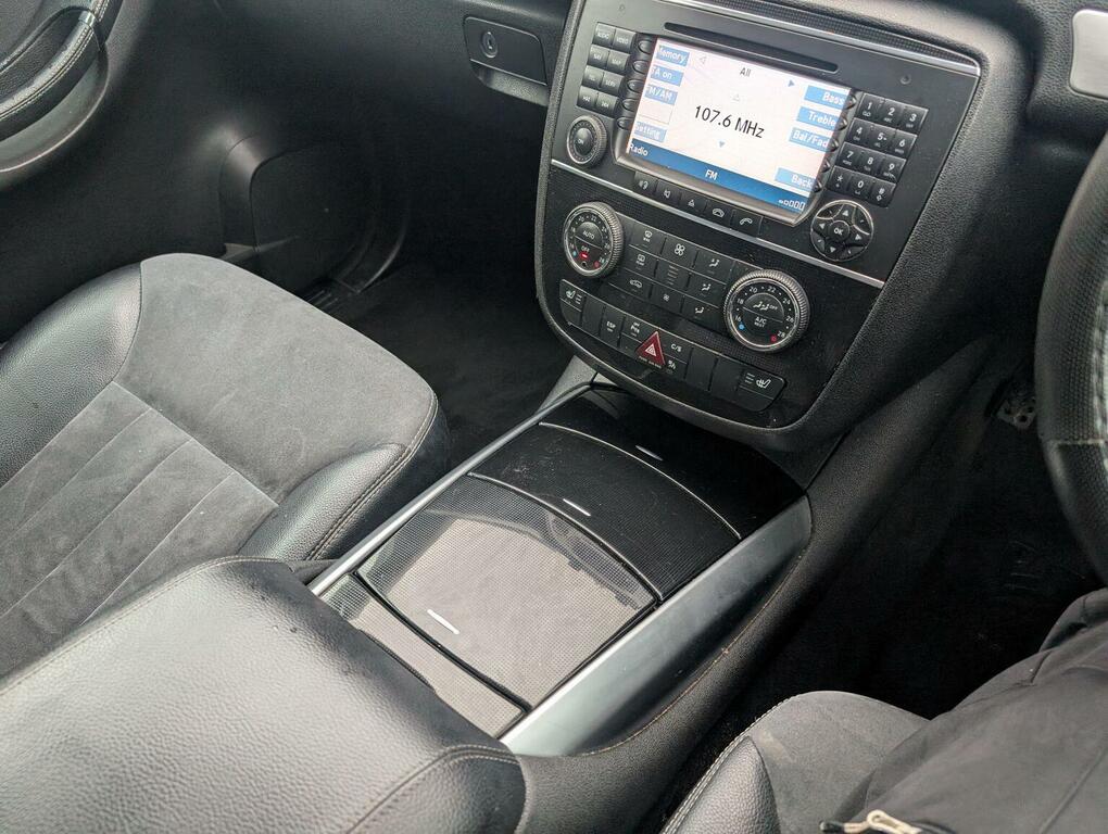 Mercedes-Benz R Class Mpv Black #38
