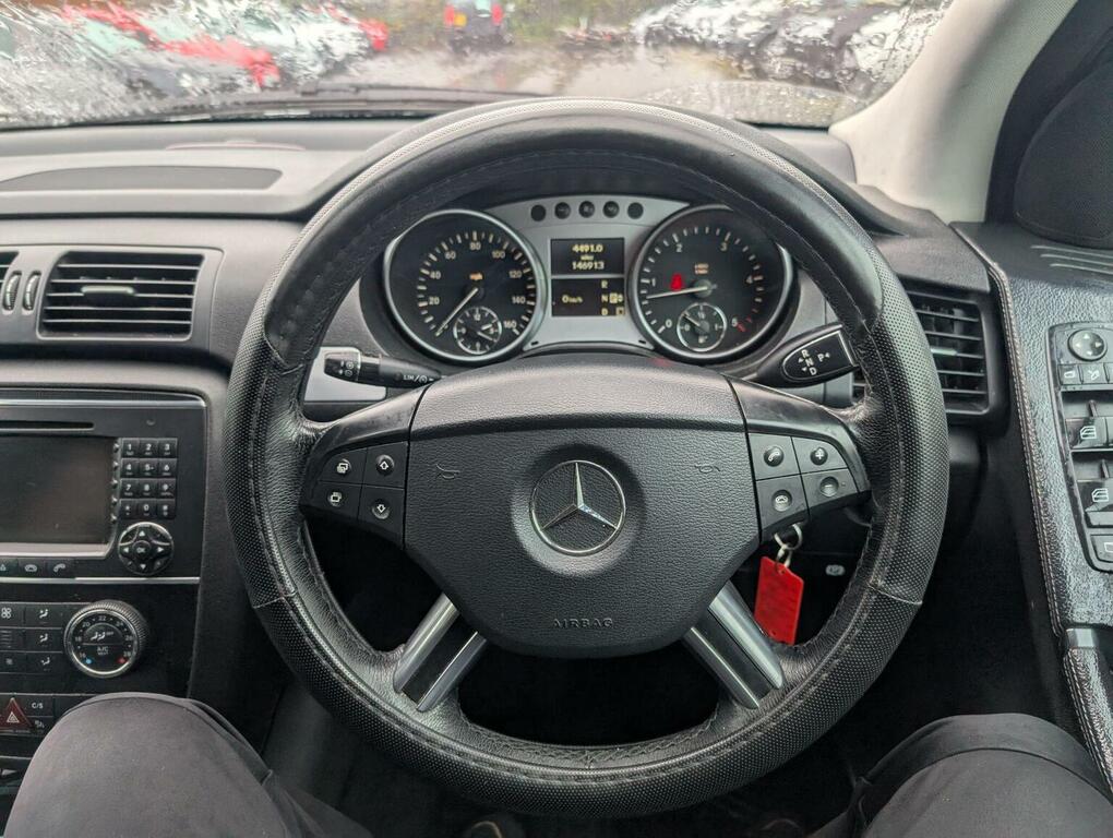 Mercedes-Benz R Class Mpv Black #35