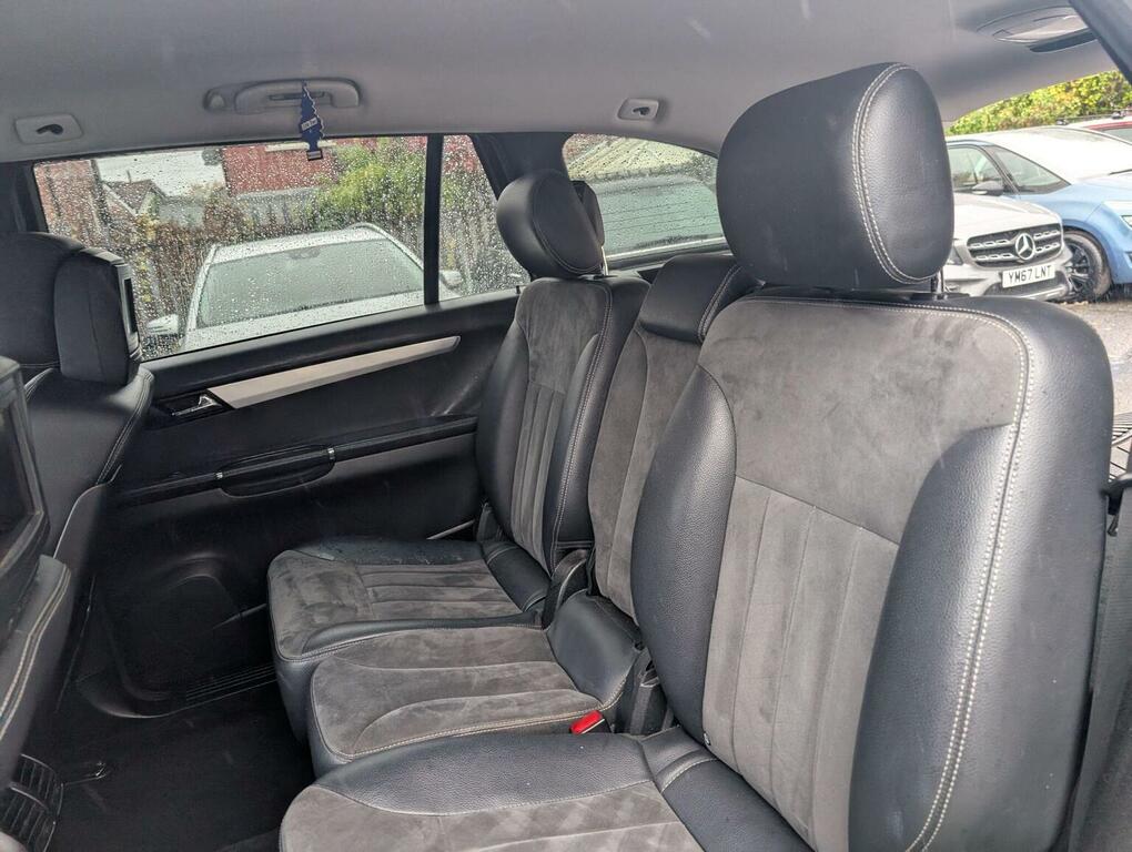 Mercedes-Benz R Class Mpv Black #29