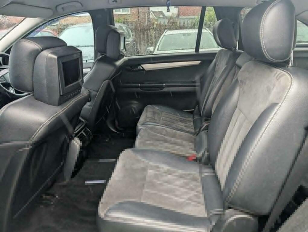 Mercedes-Benz R Class Mpv Black #28