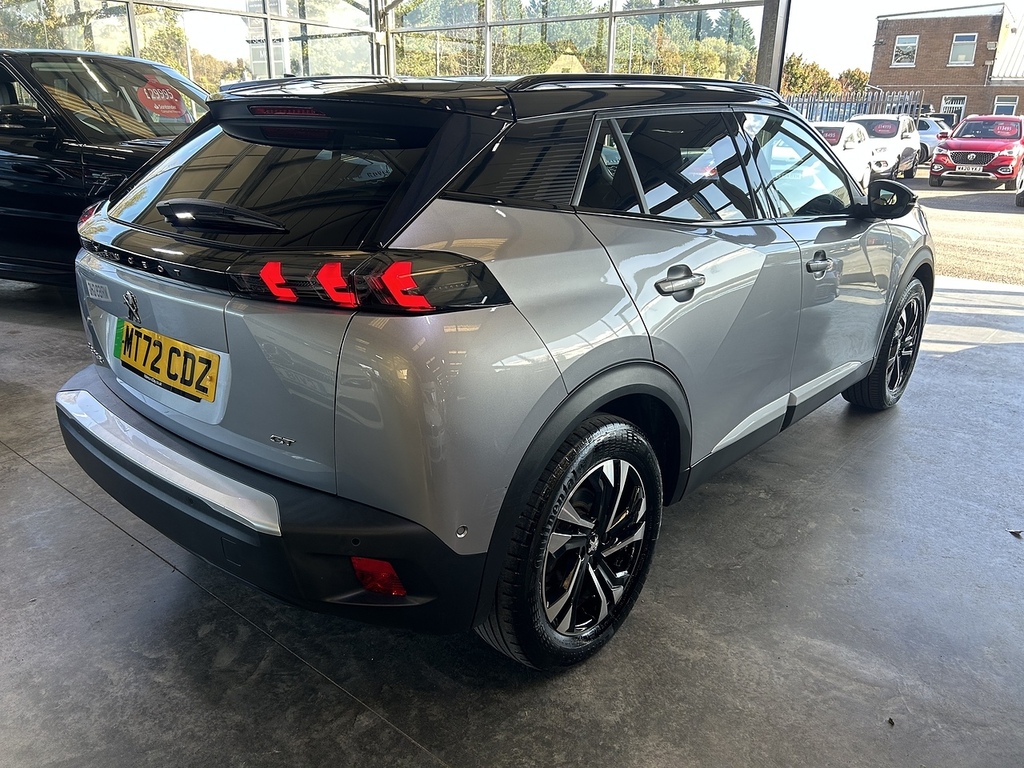 Peugeot e-2008 50Kwh Gt Suv 7Kw Charger 136 MT72CDZ Grey #4
