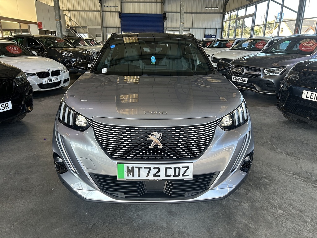 Peugeot e-2008 50Kwh Gt Suv 7Kw Charger 136 MT72CDZ Grey #3
