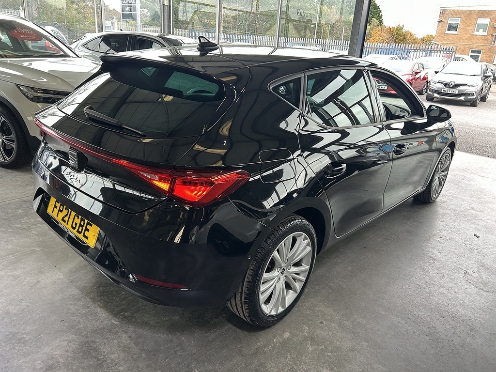 Seat Leon 1.0 Tsi Evo Se Dynamic Hatchback FP21GBE Black #4