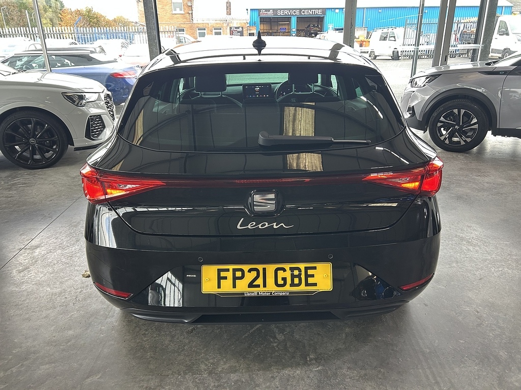 Seat Leon 1.0 Tsi Evo Se Dynamic Hatchback FP21GBE Black #6