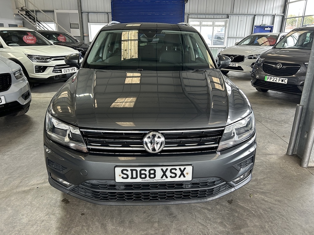 Volkswagen Tiguan 2.0 Tdi Se Navigation Suv Euro 6 SD68XSX Grey #3