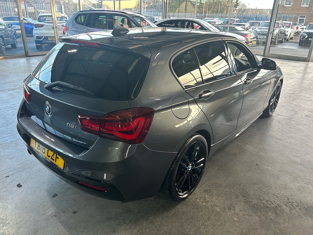 BMW 1 Series 1.5 118I M Sport Shadow Edition Hatchback Petr YB18CZF Grey #4