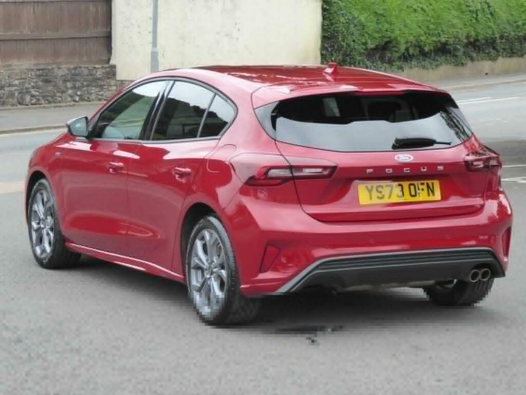 Ford Focus Hatchback 1.0 Focus St-line 1.0L Ecoboost 1 YS73OFN Red #4