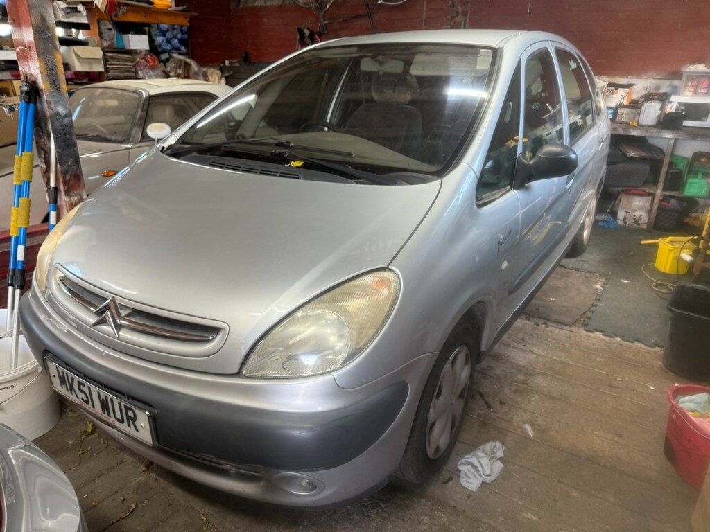 Citroen Xsara Picasso 1.6L Sx Silver #1