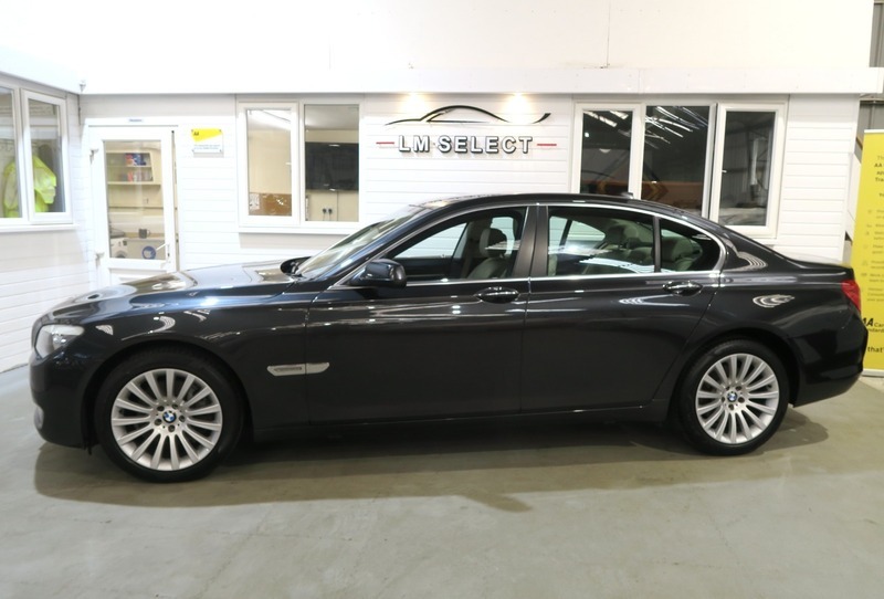 BMW 7 Series 730D Se Luxury Edition Grey