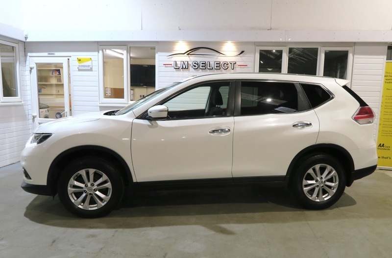 Nissan X-Trail Dci Acenta 130 White