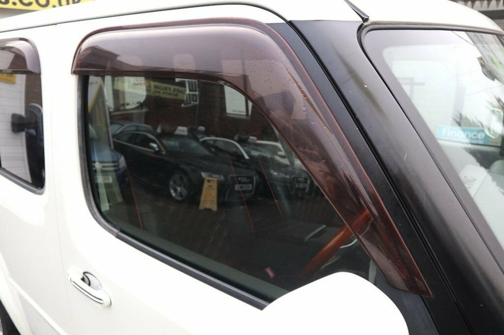 Nissan Cube 1.5 L Brown #27