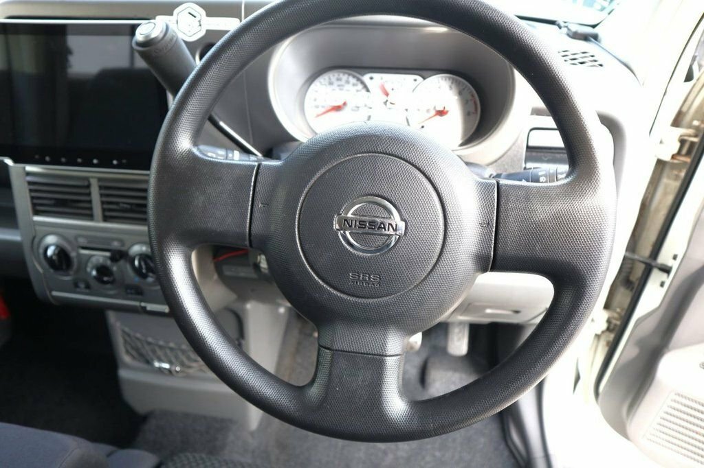 Nissan Cube 1.5 L Brown #22