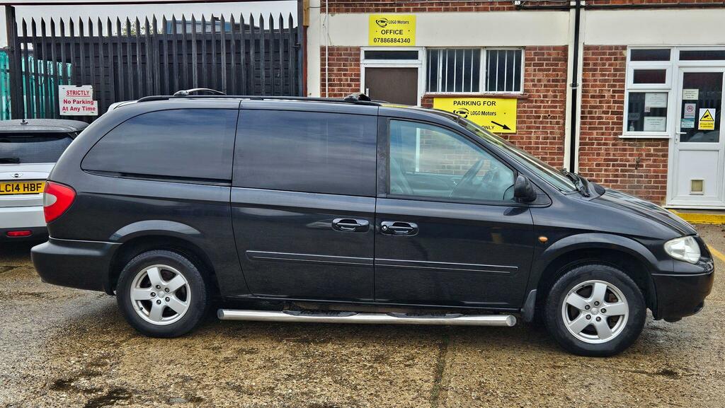 Chrysler Grand Voyager 2.8 Crd Limited Mpv Euro 4 161 Bh Black #7