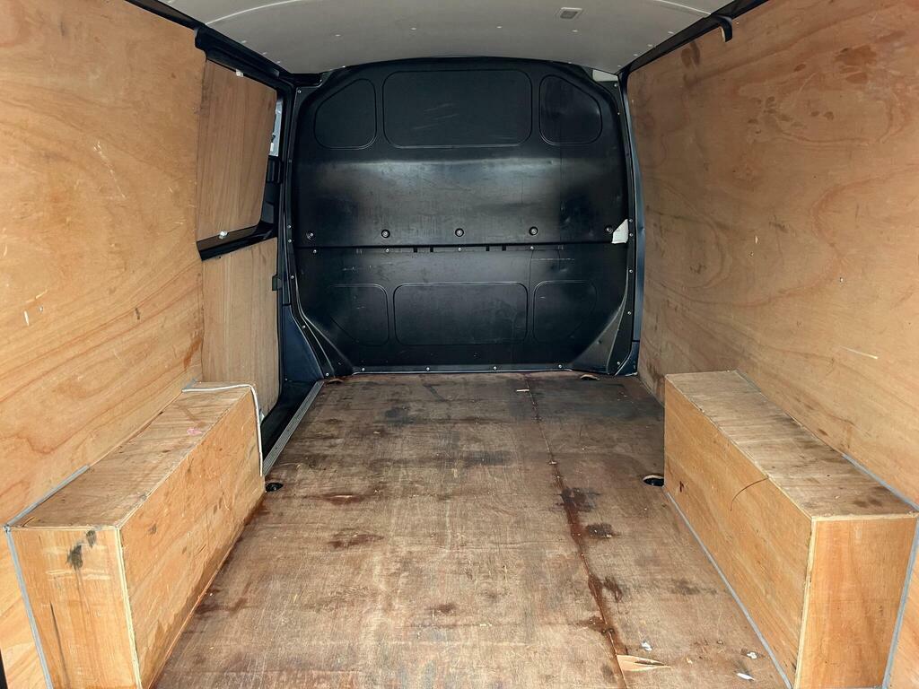 Volkswagen Transporter 2.0 Tdi T28 Highline Dsg Fwd Swb Euro 6 S S HJ72XPE Blue #5