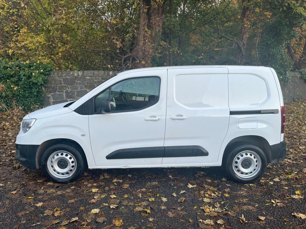 Vauxhall Combo 1.5 Turbo D 2300 Dynamic L1 H1 Euro 6 S S White #2