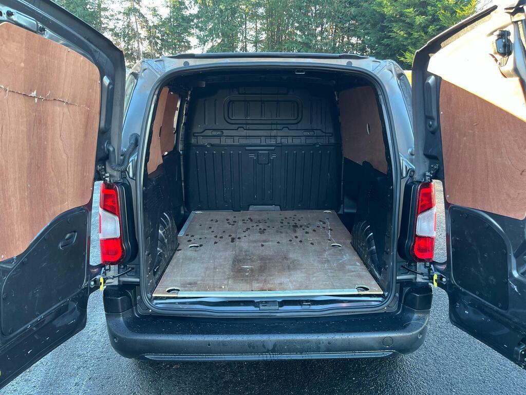 Vauxhall Combo 1.5 Turbo D 2300 Dynamic L1 H1 Euro 6 DH21AVO Grey #4