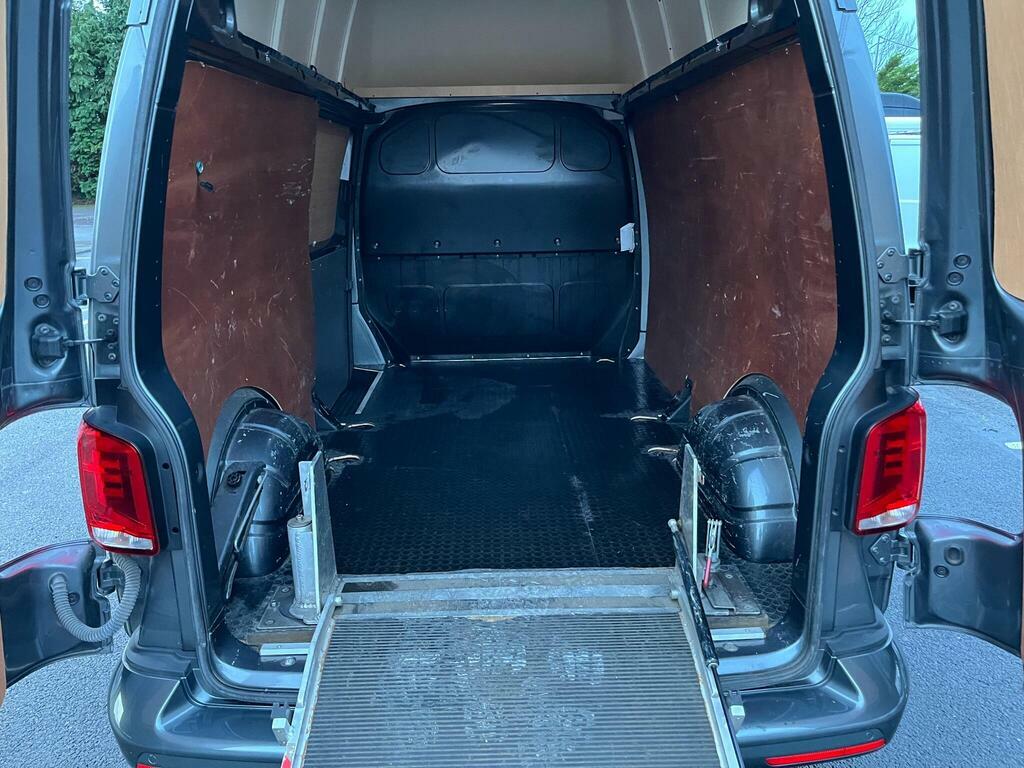 Volkswagen Transporter 2.0 Tdi T30 Highline Dsg Fwd Lwb Euro 6 S S BT70EPV Grey #6