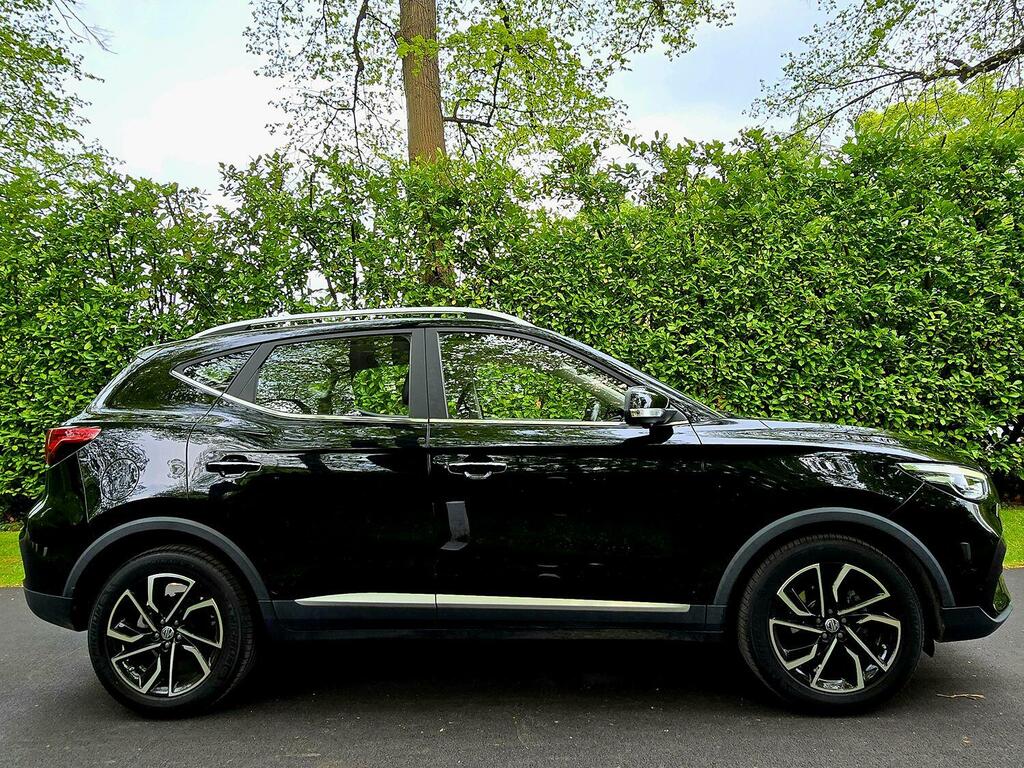 MG ZS Suv 1.5 Vti-tech Exclusive 2021 KP71YVX Black #5