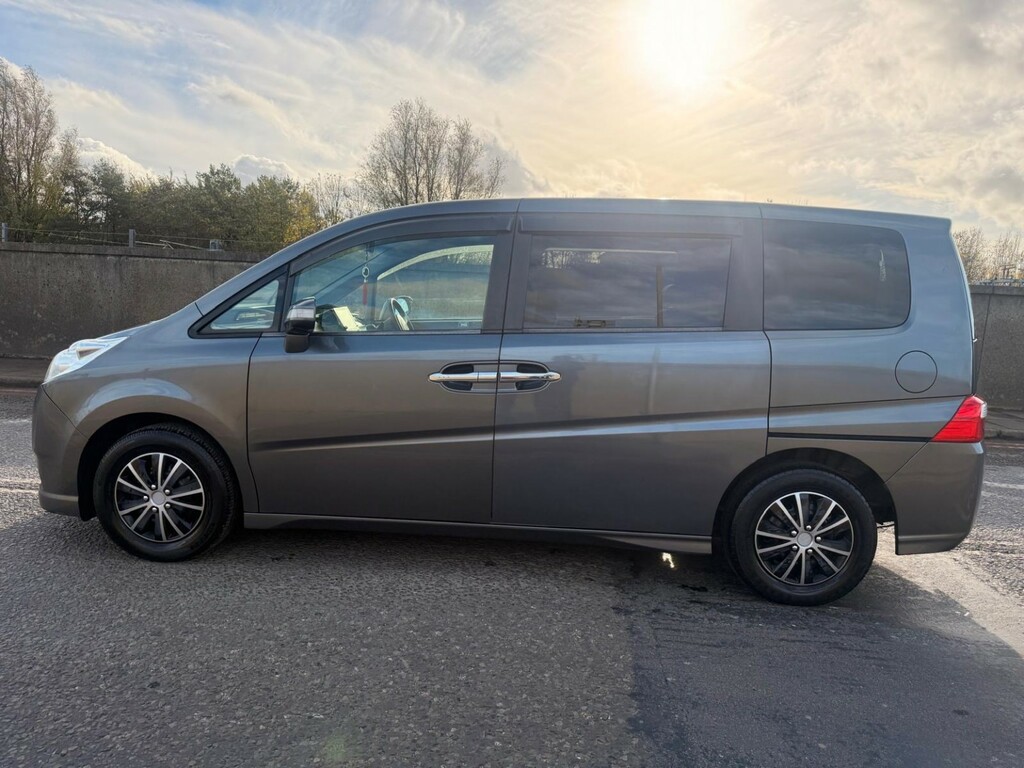 Honda Accord Mpv Grey #4