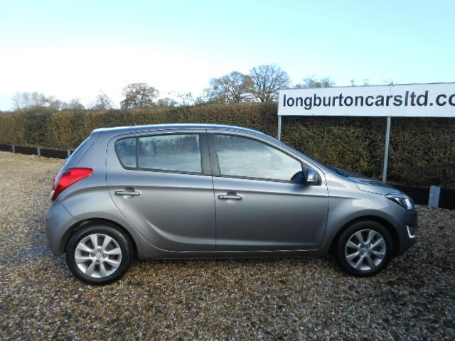 Hyundai I20 Hatchback 1.2 Style 2013 DY13HRP Grey #2