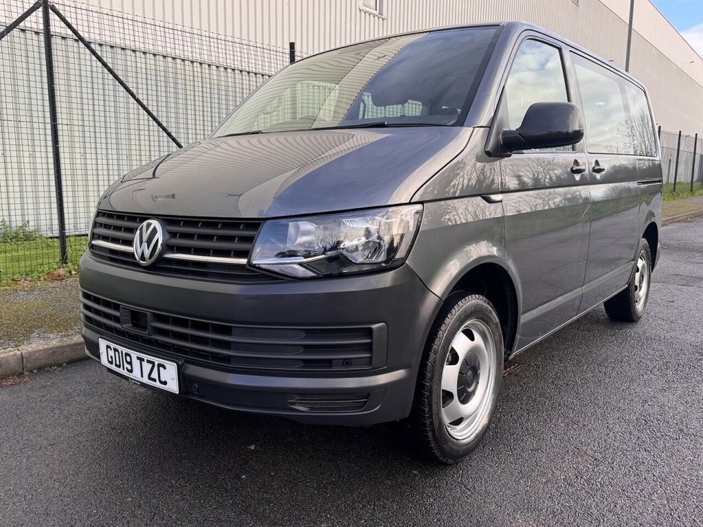 Volkswagen Transporter Shuttle 2L S GD19TZC Grey #3