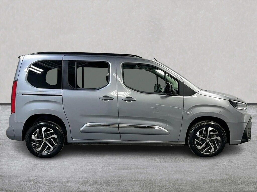 Toyota Proace City 100Kw Design L1 50Kwh GMZ1272 Silver #3