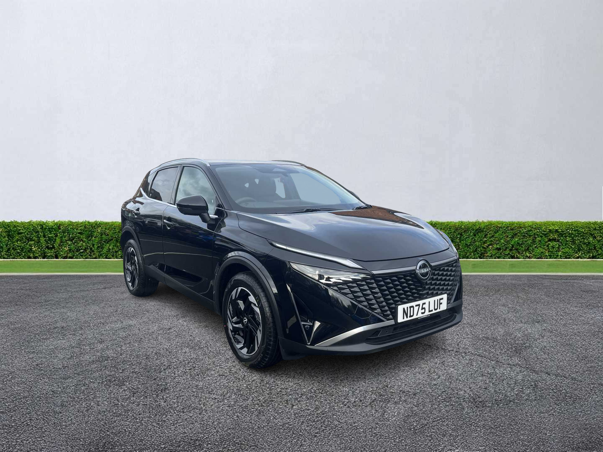 Nissan Qashqai 1.3 Dig-t Mh N-connecta Black