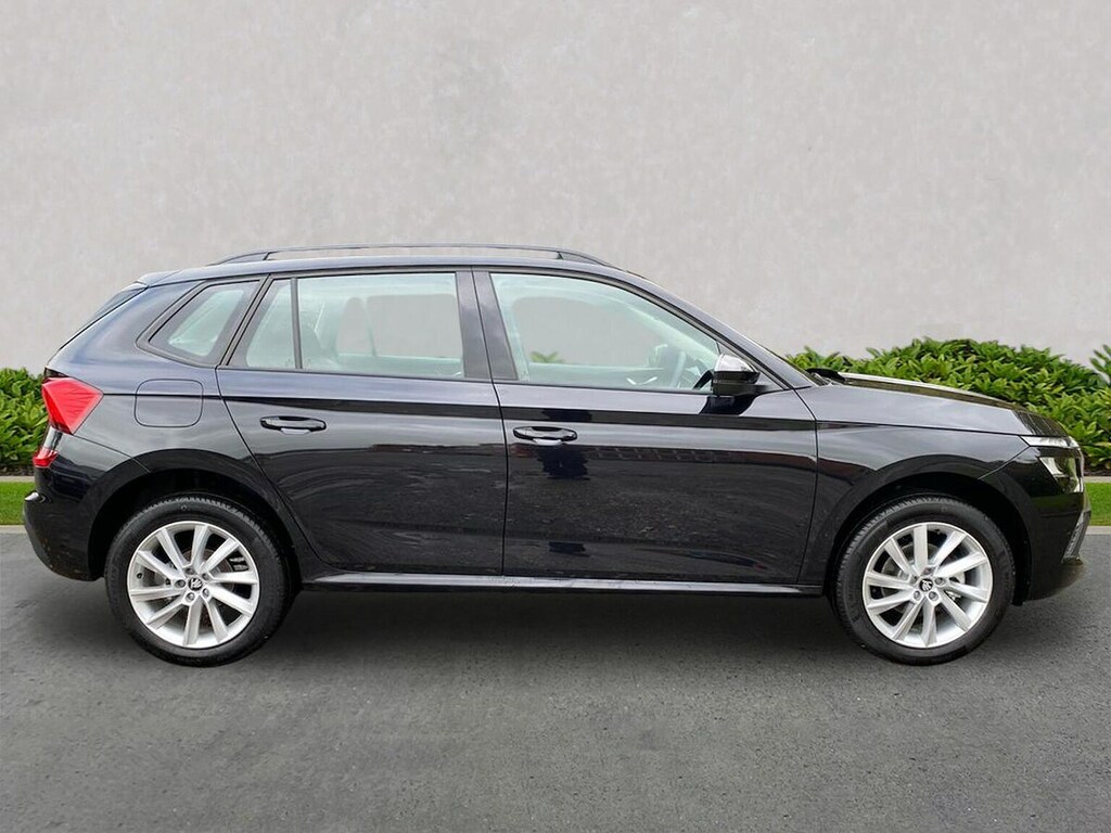 Skoda Kamiq 1.0 Tsi 95 Se Edition LF75DGY Black #3
