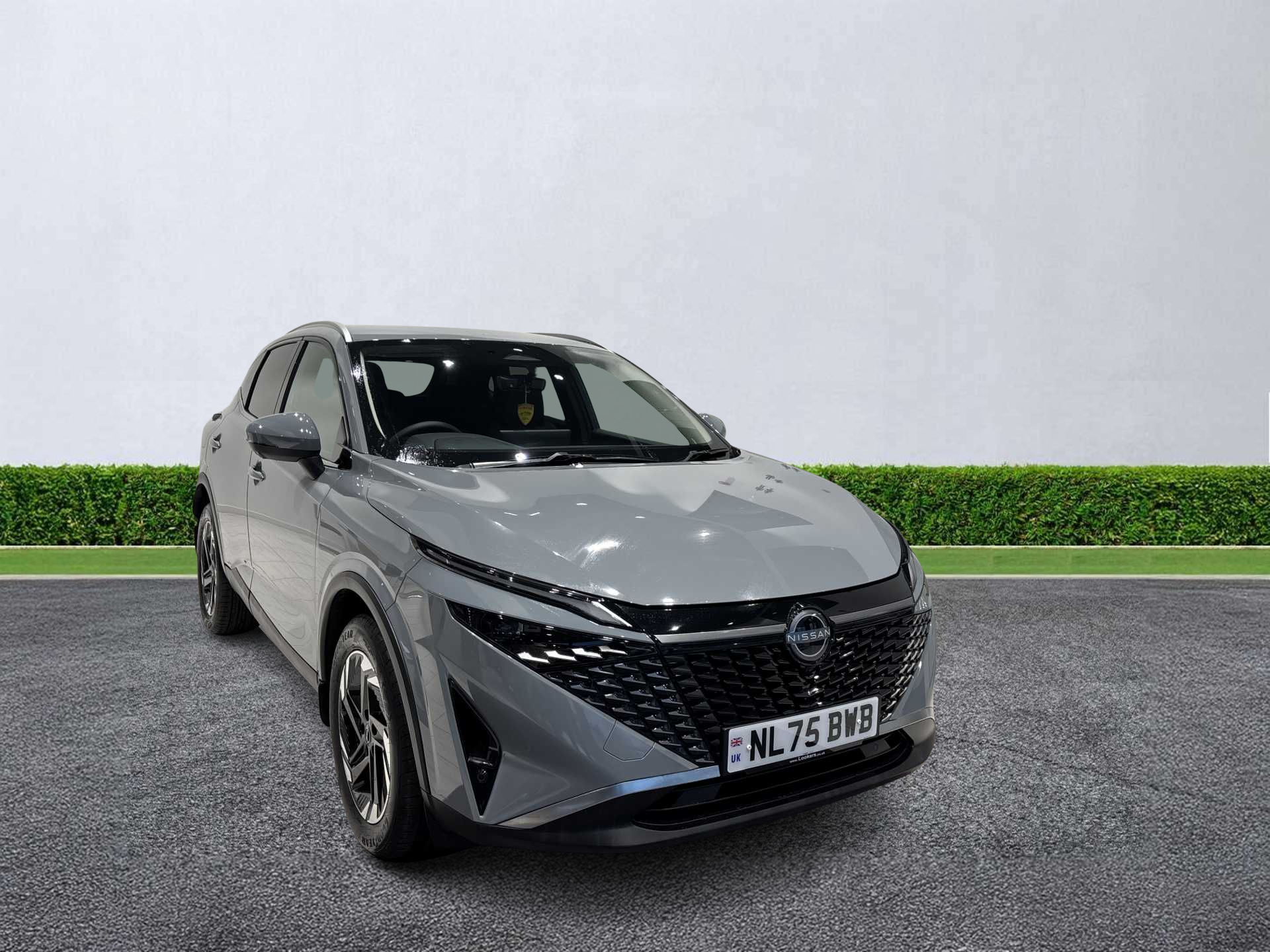Nissan Qashqai 1.3 Dig-t Mh N-connecta NL75BWB Grey
