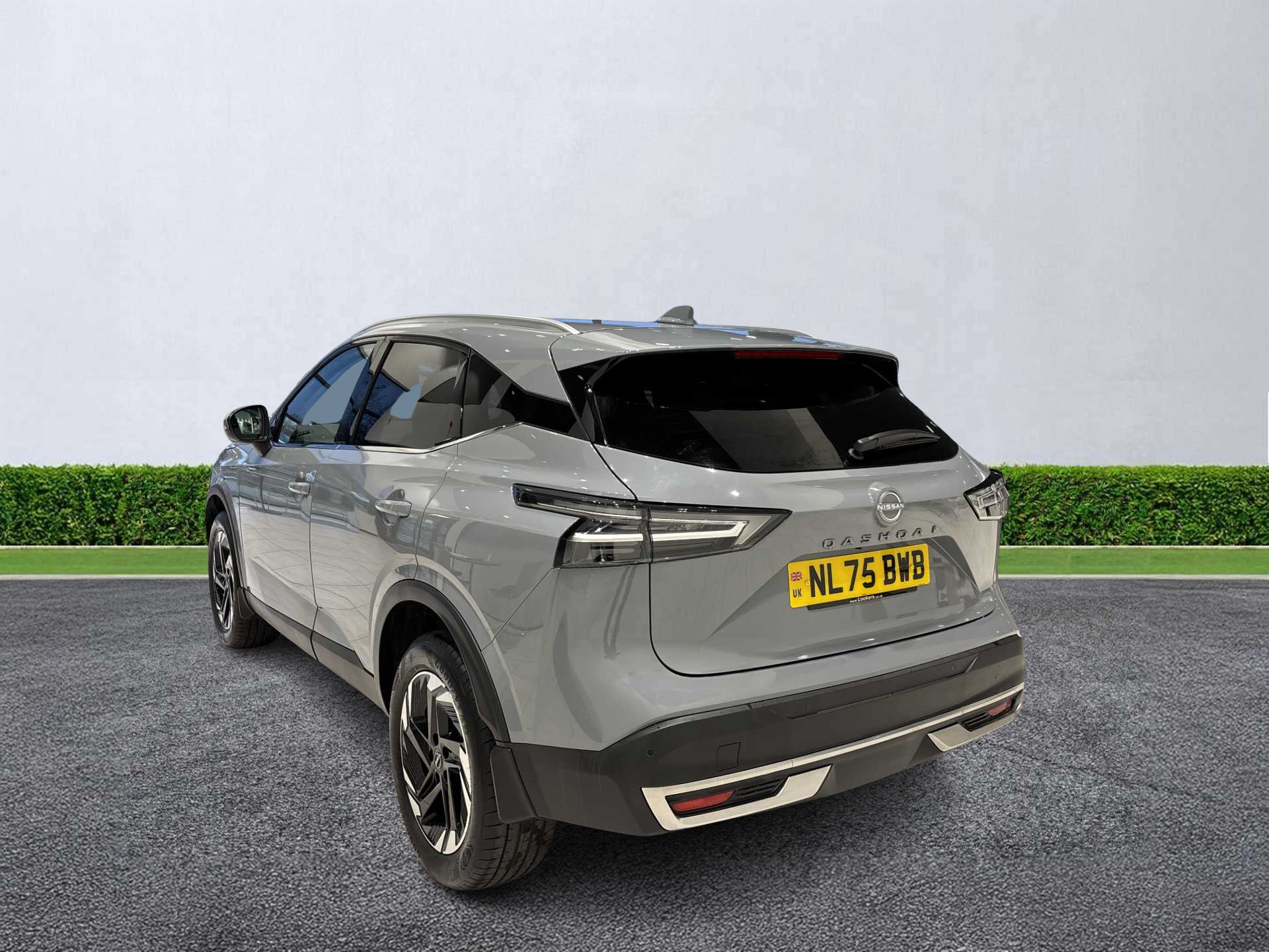 Nissan Qashqai 1.3 Dig-t Mh N-connecta NL75BWB Grey #2