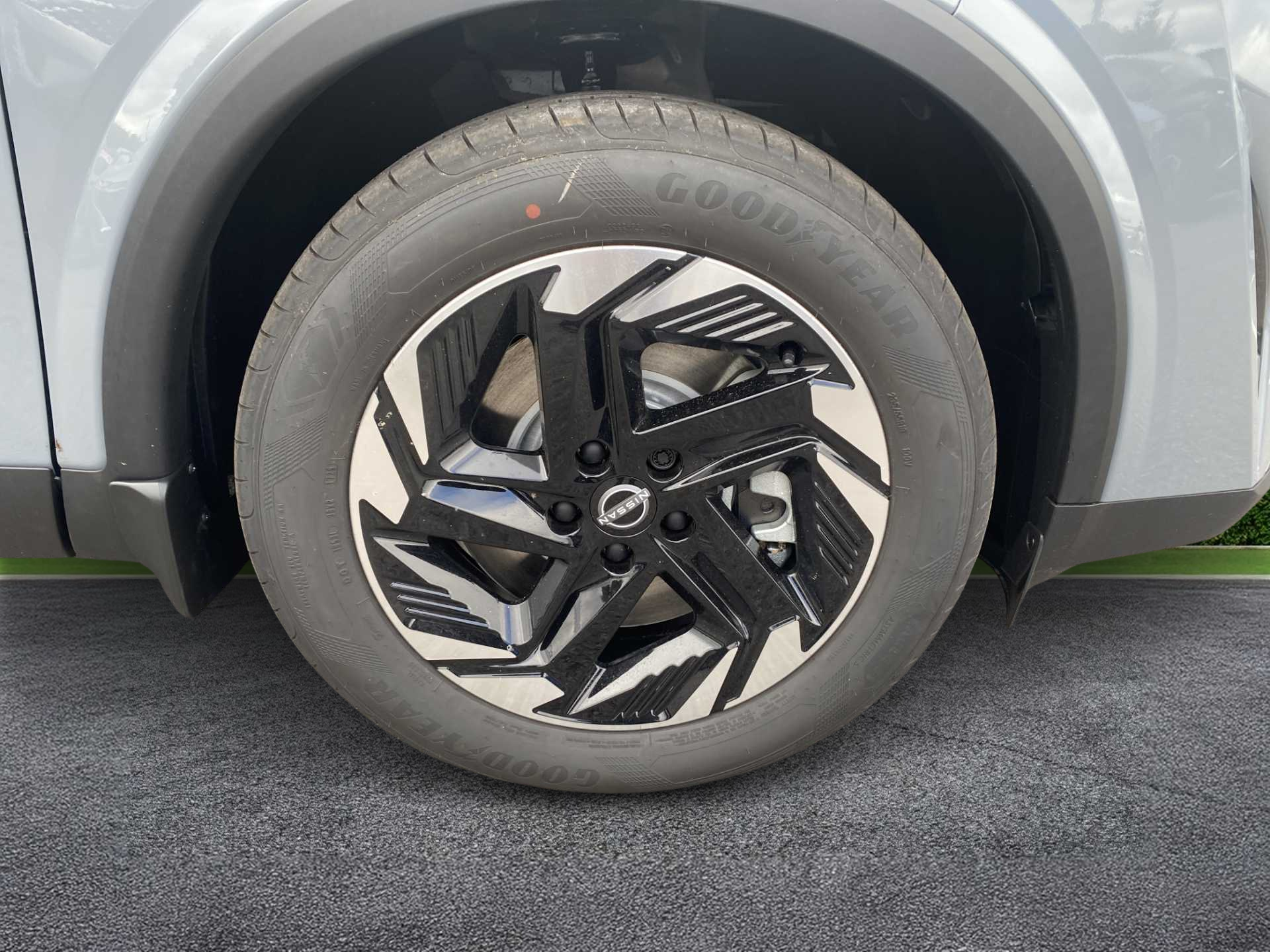 Nissan Qashqai 1.5 E-power Acenta Premium NA75HFT Grey #6