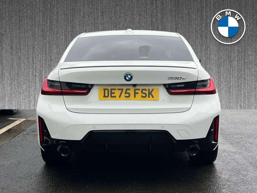 BMW 3 Series 330E 22.3 Kwh M Sport Step Pro Pack DE75FSK White #4