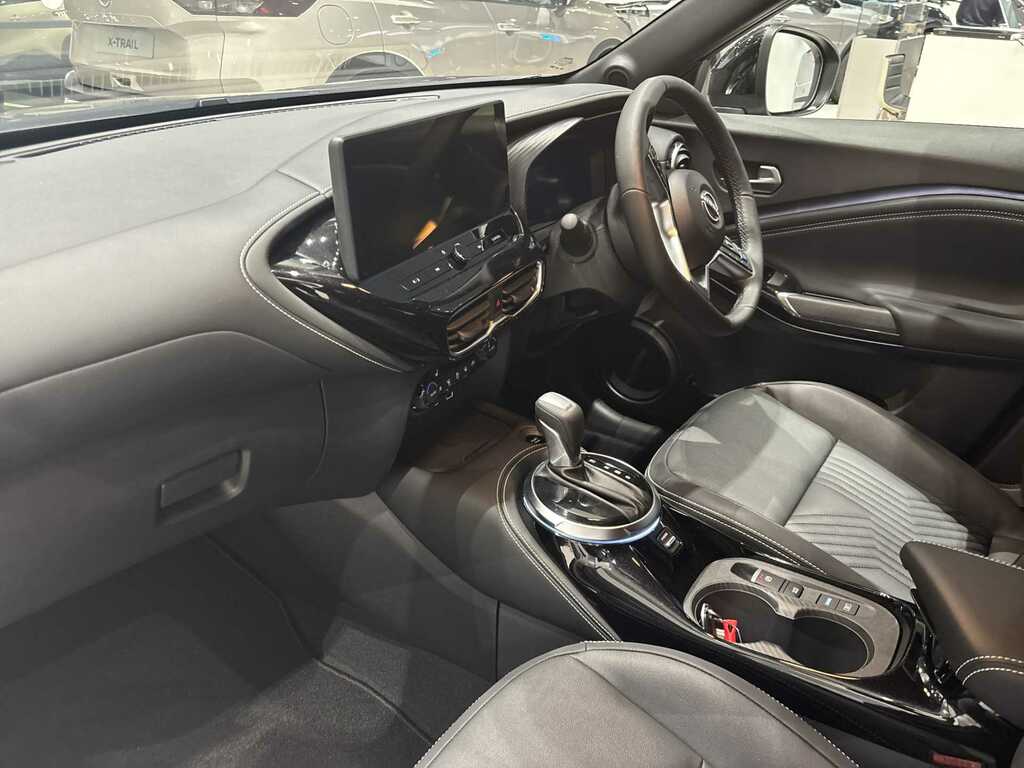Nissan Juke 1.6 Hybrid Tekna NC75EVV Grey #6