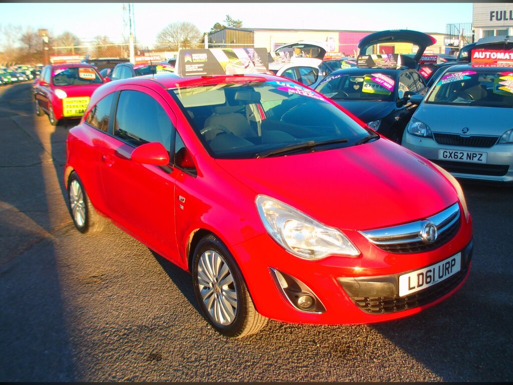 Vauxhall Corsa 1.2 16V Excite Hatchback Red