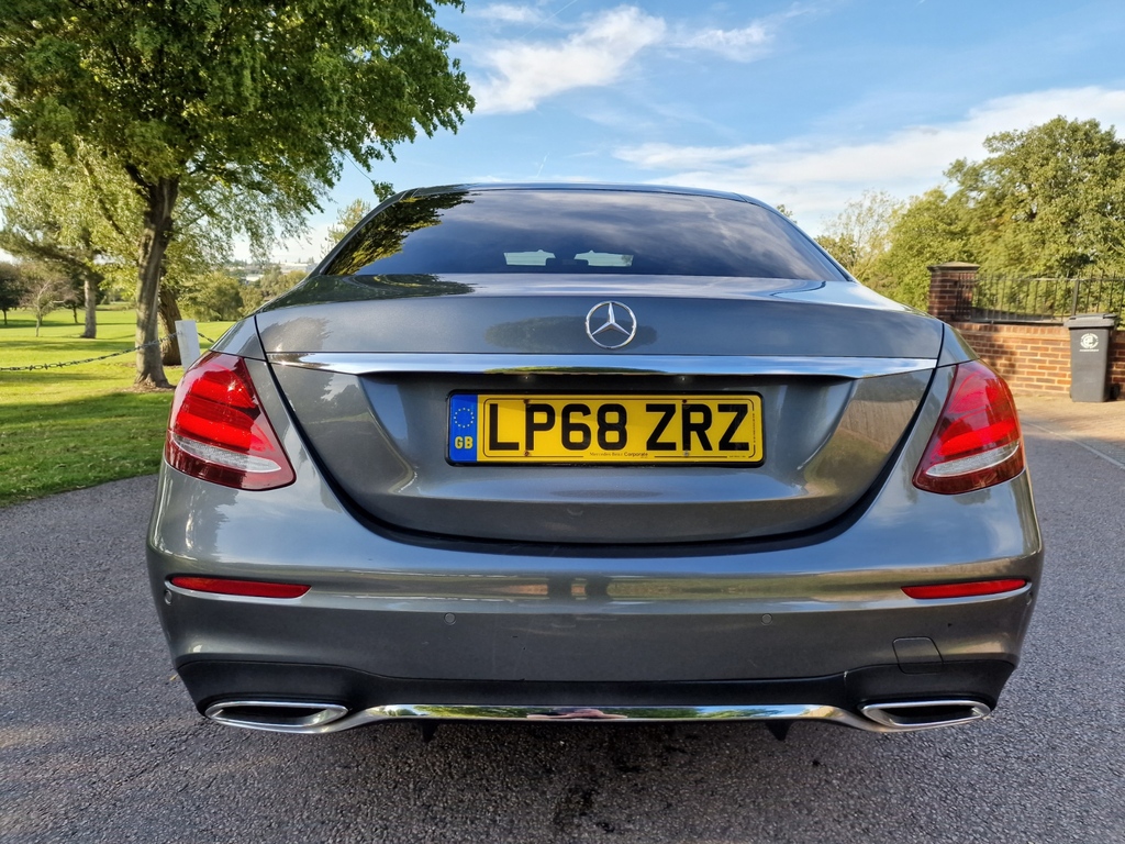 Mercedes-Benz E Class 2 0 E220d Amg Line G Tronic Euro 6 S S LP68ZRZ #5