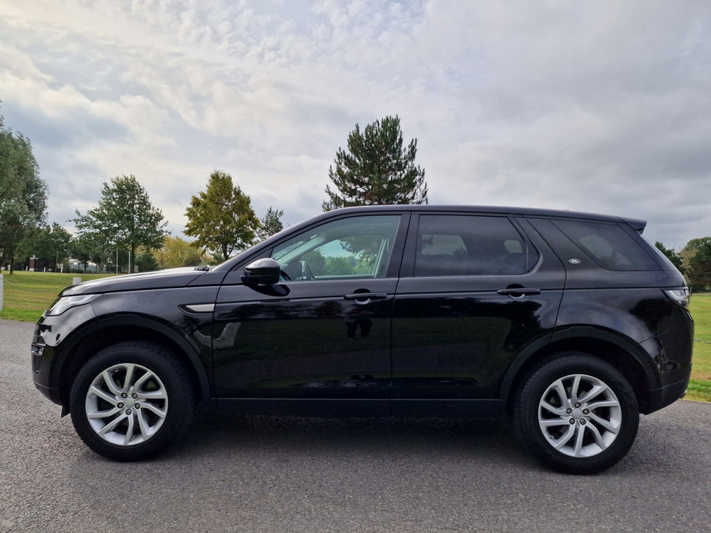 Land Rover Discovery Sport 2 0 Td4 Se Tech 4Wd Euro 6 S S Black #4
